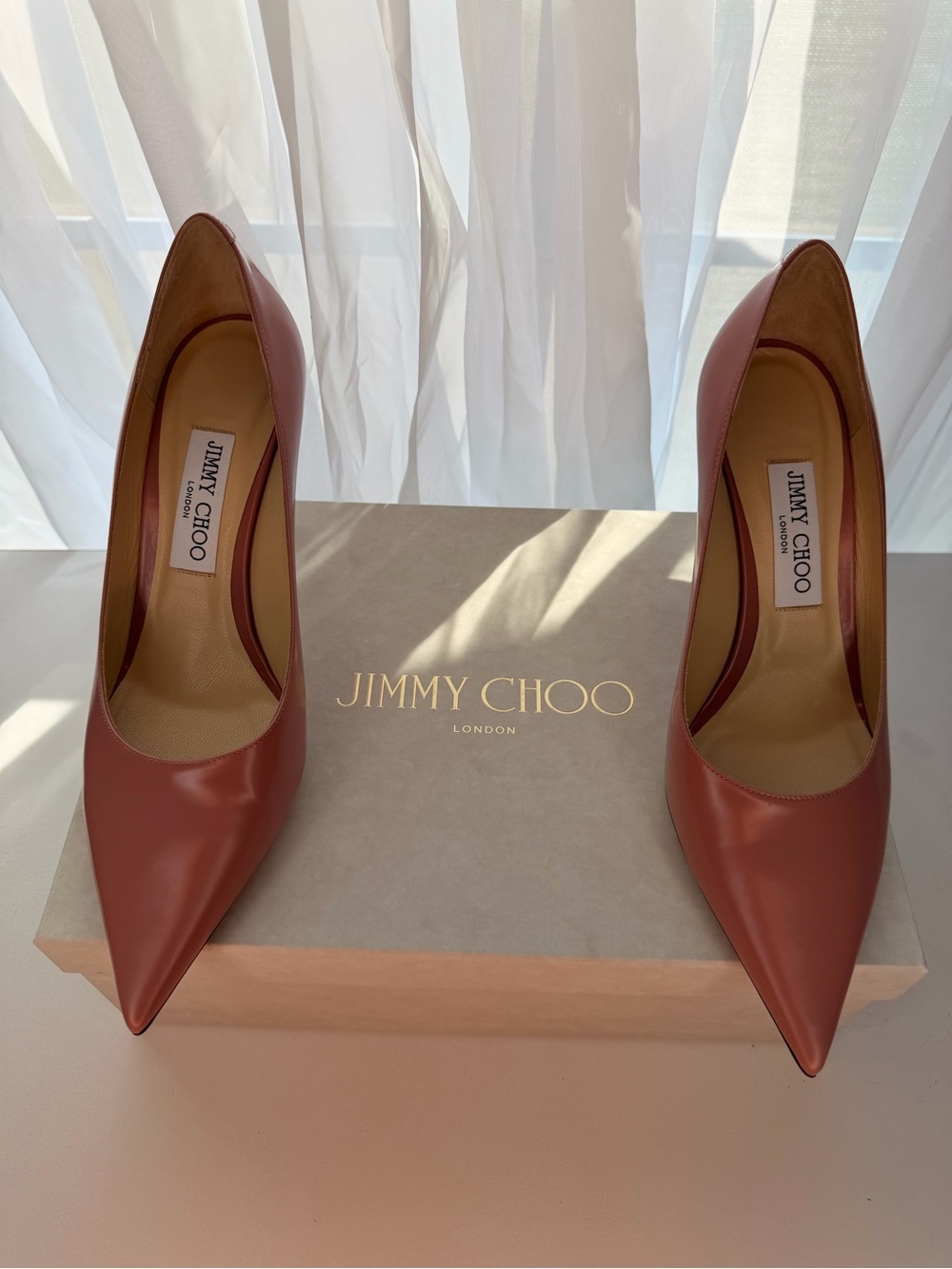 Jimmy Choo Mauve Pink Leather Pointed Toe Pumps